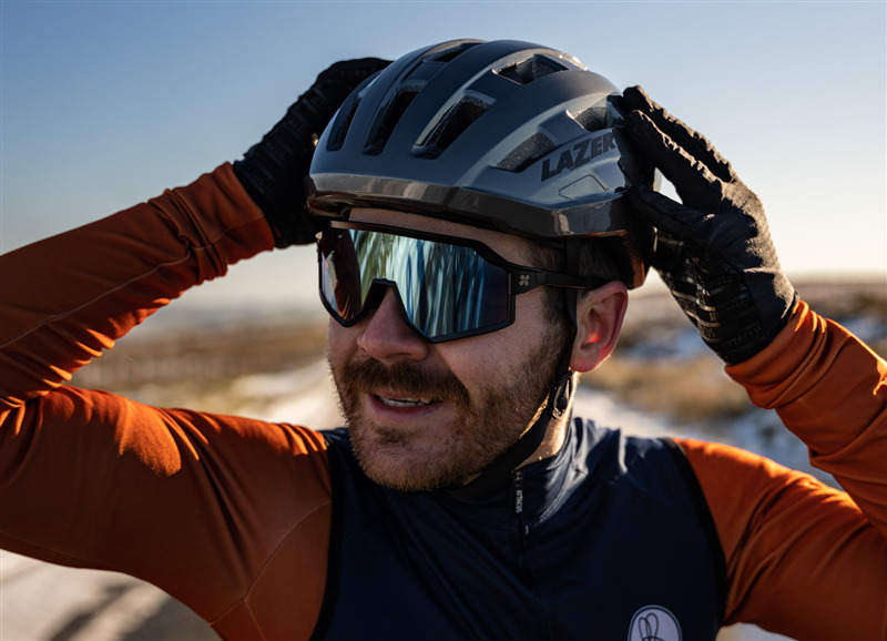 tempo_kineticore_titanium_lifestyle_images_5800x600 (1)